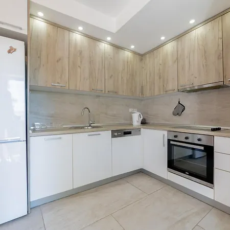 Merak Center Design Apartment *